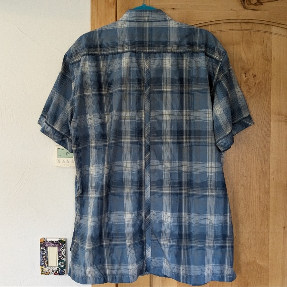 Kuhl's Blue Plaid Men's Active Shirt - Picture 3 of 4